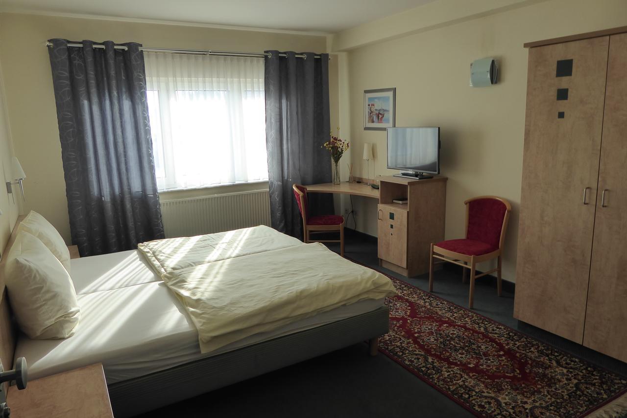 Hotel Ring Park Buchen  Esterno foto
