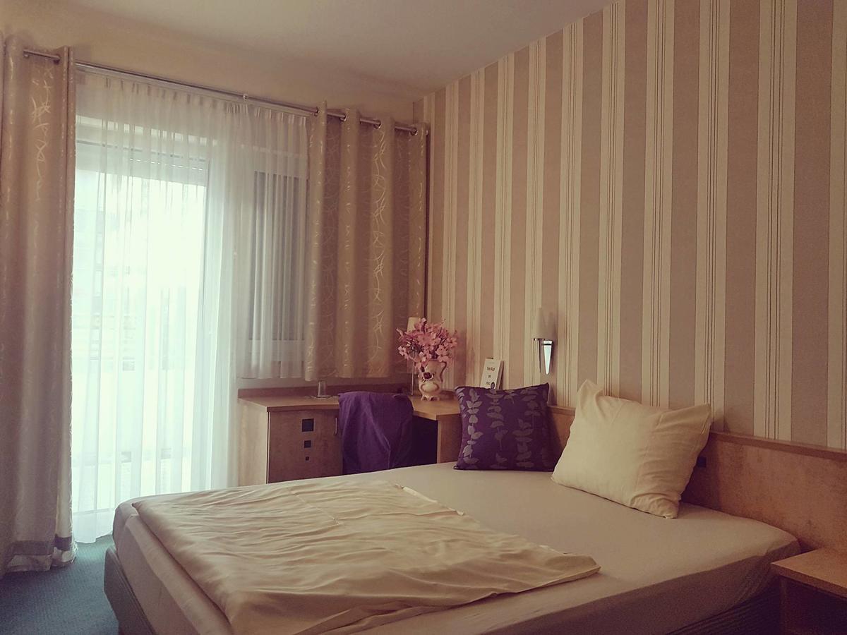 Hotel Ring Park Buchen  Esterno foto